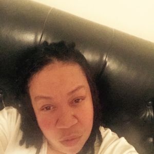 Meet your Posher, Asuantie